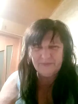 Apeesynka55211 online show from November 28, 2025, 4:53 pm