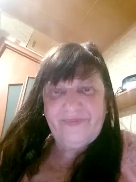 Apeesynka55211 online show from May 26, 2026, 8:38 pm