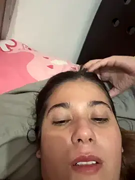 violeticafox online show from December 19, 2025, 5:14 am