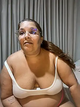 Livpoppe online show from April 15, 2026, 6:37 pm