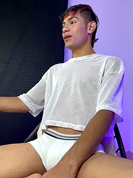 Snapshot of cherub_ chatting on November 12, 2025, 1:17 am cherub online show from November 12, 2025, 1:17 am