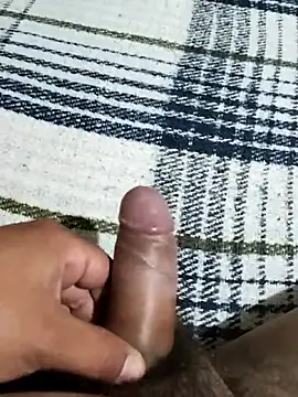 Michi2409 online show from March 15, 2026, 5:02 am