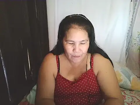 milagrose rose online show from May 21, 2026, 1:56 am