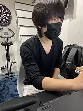 mikan kun st online show from December 2, 2025, 11:23 pm