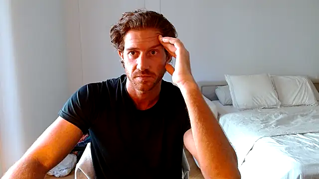 Snapshot of Italoalpha chatting on October 24, 2025, 9:28 am Italoalpha online show from October 24, 2025, 9:28 am