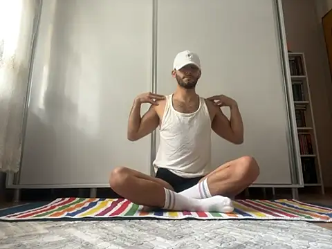 Snapshot of flexiblemann chatting on November 10, 2025, 8:35 am flexiblemann online show from November 10, 2025, 8:35 am