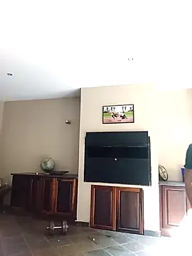 Snapshot of Rudiesny chatting on February 1, 2026, 12:59 pm Rudiesny online show from February 1, 2026, 12:59 pm