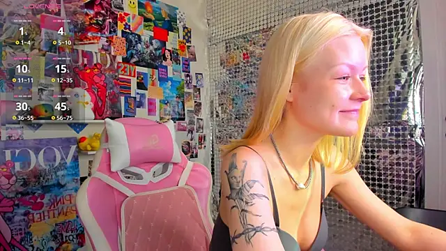 Snapshot of Callista_a chatting on October 29, 2025, 11:12 am Callista a online show from October 29, 2025, 11:12 am