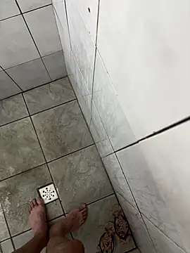 Novinho-Gostoso online show from October 2, 2025, 9:44 pm