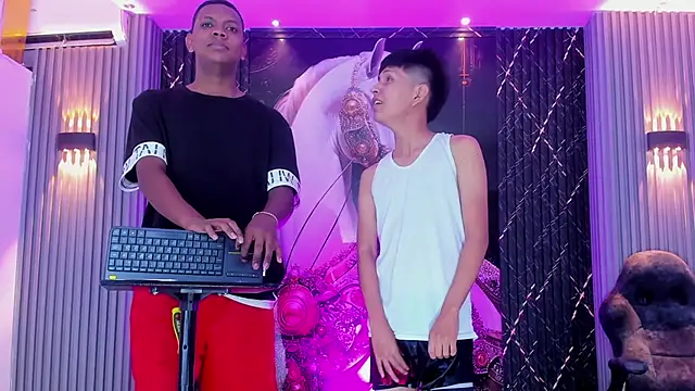 The Boy King online show from December 19, 2025, 8:05 pm