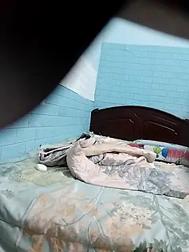 GAIXINH TIMCK online show from October 31, 2025, 4:02 am