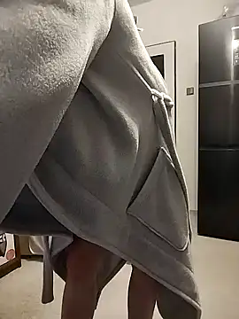 honzinka83 online show from February 12, 2026, 6:36 pm