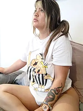 Zoe riivas online show from March 23, 2026, 1:04 pm