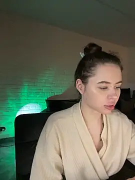 AlmaryKim online show from December 14, 2024, 11:34 pm