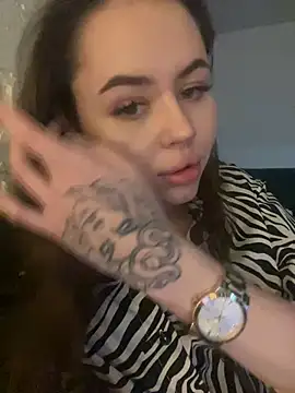 AlmaryKim online show from January 6, 2025, 11:31 pm