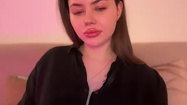 AlmaryKim online show from February 12, 2026, 10:16 pm