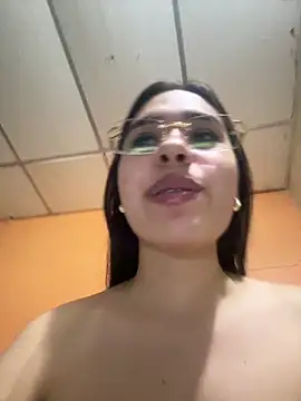 Brianna bunny05 online show from June 21, 2026, 9:17 pm