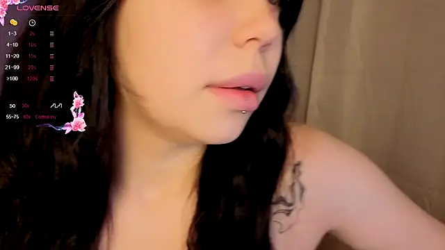 Snapshot of marymayven chatting on November 5, 2025, 2:33 am marymayven online show from November 5, 2025, 2:33 am