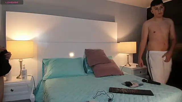 Dylan Katte online show from November 19, 2025, 1:05 am