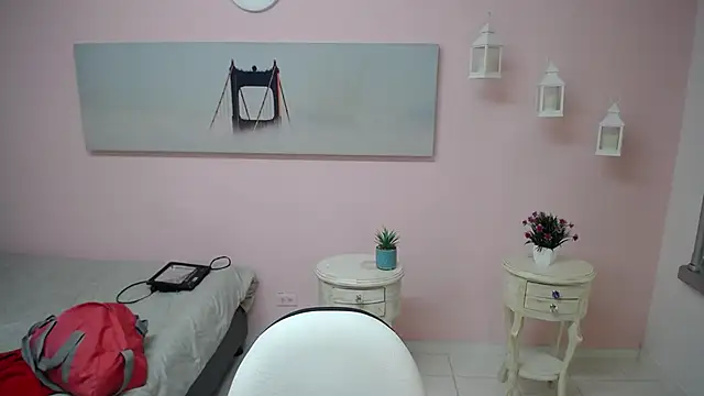 barbara muller online show from November 2, 2025, 1:24 pm