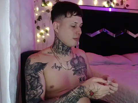 Snapshot of monster_Dickdr chatting on November 14, 2025, 11:57 pm monster Dickdr online show from November 14, 2025, 11:57 pm