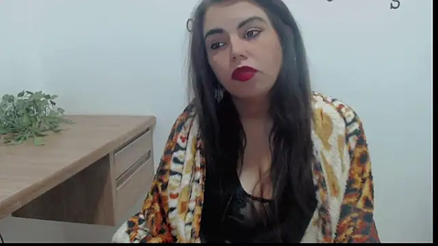 AgathaMendes online show from November 20, 2025, 8:58 am