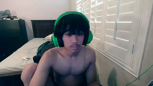 youngasianboy2007 online show from October 11, 2025, 12:21 am