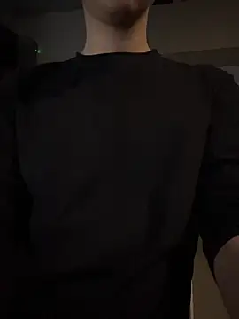 Snapshot of LiamMyst chatting on October 20, 2025, 2:12 am LiamMyst online show from October 20, 2025, 2:12 am