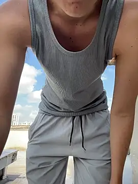 LiamMyst online show from December 17, 2025, 3:29 pm