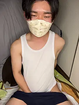 kumatan3434 online show from April 5, 2026, 12:35 pm