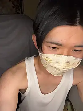 kumatan3434 online show from April 8, 2026, 1:44 pm