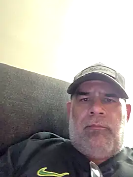 DeeBestEver online show from September 30, 2025, 2:33 pm