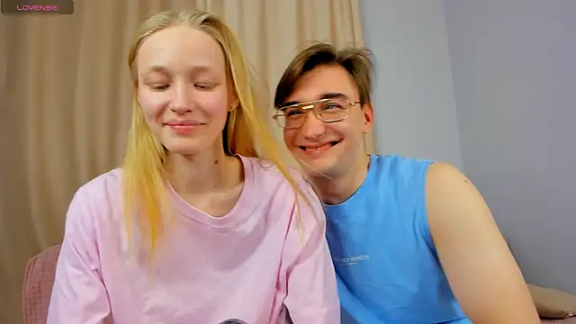 LoversFire online show from November 11, 2025, 3:23 pm