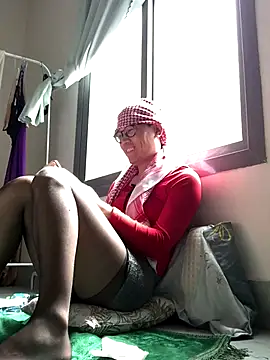 yewuzhibb online show from October 11, 2025, 7:51 am