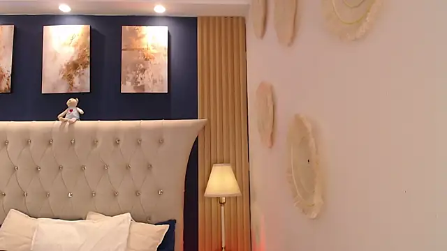 Snapshot of GloryShine chatting on February 17, 2026, 12:34 pm GloryShine online show from February 17, 2026, 12:34 pm