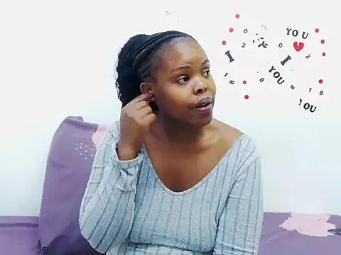 XYummyDoll32 online show from October 13, 2025, 4:45 am