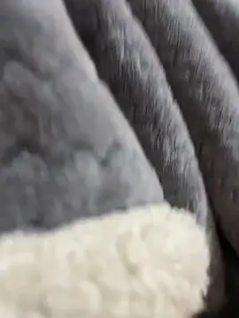 Jhonny7ksd online show from November 17, 2025, 10:04 pm