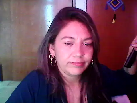 XxAntonellaxxx online show from December 15, 2025, 6:23 pm