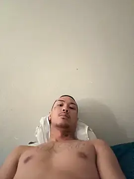 Loadedeggs online show from October 17, 2025, 2:52 pm