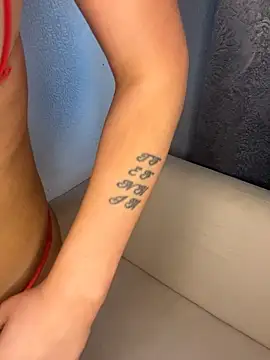 LolaReaX online show from February 28, 2026, 11:22 am