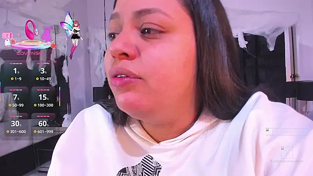 MayaCurvy online show from October 23, 2025, 3:28 am