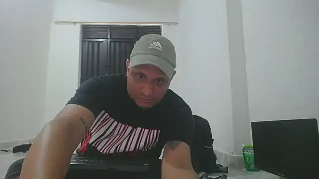 Meloncillo and Babyliss99 online show from April 8, 2026, 6:08 pm