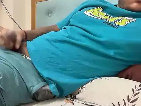 YourBlackBull online show from April 6, 2026, 6:53 pm