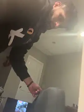 Snapshot of StroknGoon69 chatting on December 5, 2025, 11:52 am StroknGoon69 online show from December 5, 2025, 11:52 am