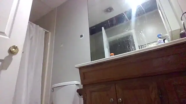 Snapshot of StroknGoon69 chatting on March 1, 2026, 9:06 pm StroknGoon69 online show from March 1, 2026, 9:06 pm