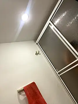 Snapshot of jeff2995_ chatting on November 5, 2025, 5:29 am jeff2995 online show from November 5, 2025, 5:29 am