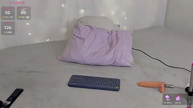 Alejarossi online show from March 24, 2026, 1:05 pm