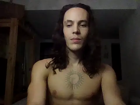 Snapshot of lukadaboy chatting on May 7, 2026, 11:21 pm lukadaboy online show from May 7, 2026, 11:21 pm