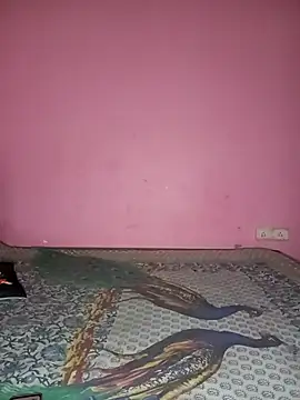 Kitty 18teen online show from November 3, 2025, 12:17 pm