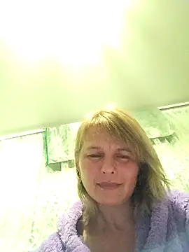 Masha412111 online show from November 20, 2025, 10:09 pm